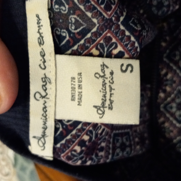 Jacket - Picture 5 of 6